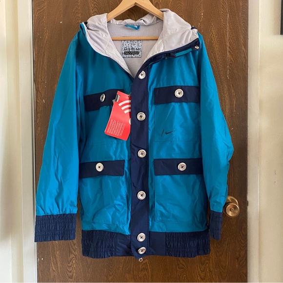 NWT Nike Snowboarding Jacket - Picture 1 of 7